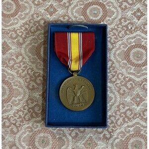 Vintage National Defense Service Medal In Original Box